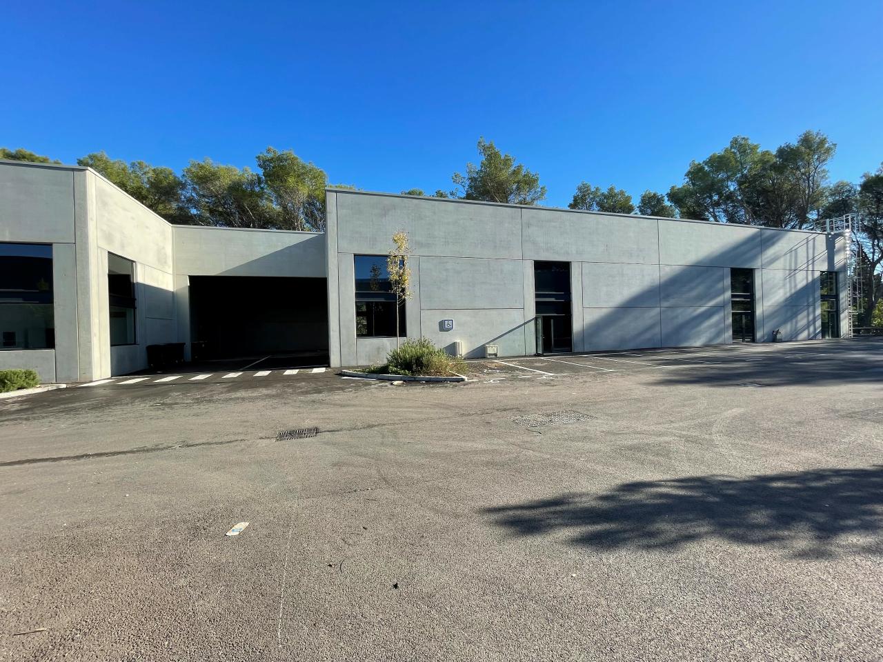 Local d'activité Mougins 612m² Location local d'activité Mougins Alpes-Maritimes OLACT2529532 2